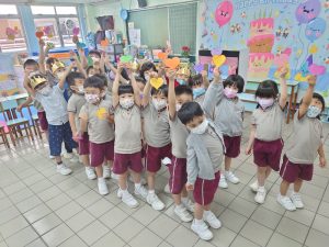 〔2022-05-18〕幼稚園五月聖母月獻花活動